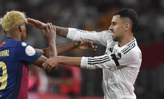 Parte médico de Dani Ceballos, duda contra el Celta