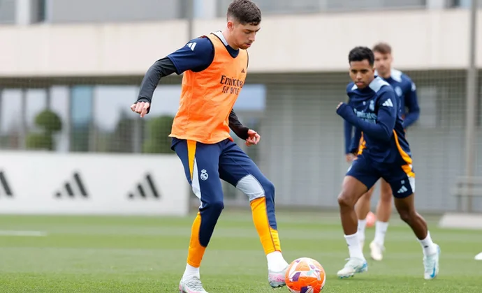 Vinicius y Mbappé se ejercitan al margen este miércoles