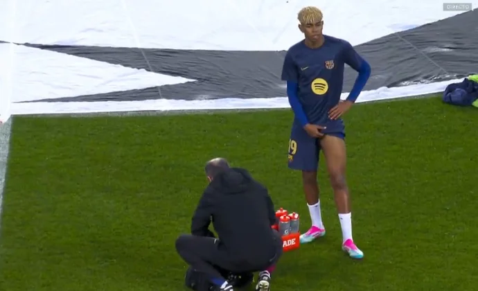 Lamine Yamal será titular pese a que no completó el calentamiento