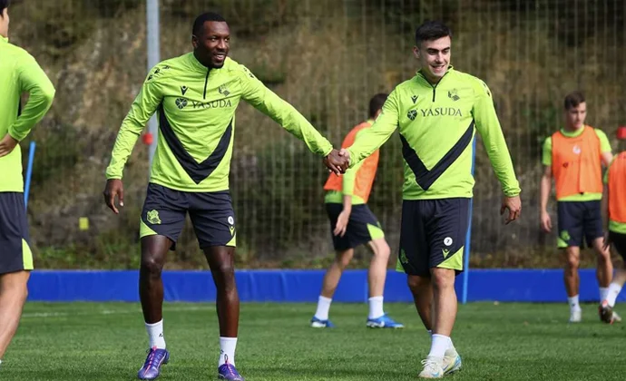 Aritz, Barrenetxea, Becker y Odriozola vuelven al grupo