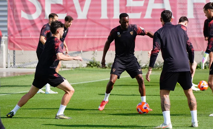 Isaac Romero vuelve al grupo y Söw sigue al margen