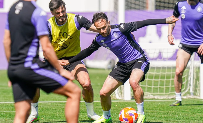Hein repite con el grupo. Javi Sánchez, Aidoo y Henrique, bajas, con Cömert entre algodones
