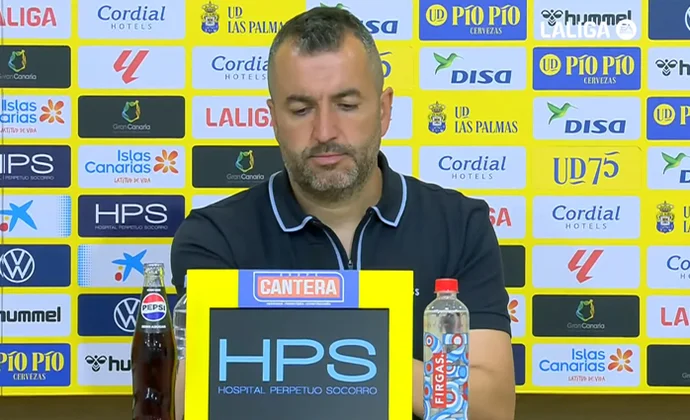 Diego Martínez analiza la derrota, dice no saber qué tiene Fabio Silva y habla de Cillessen y Januzaj