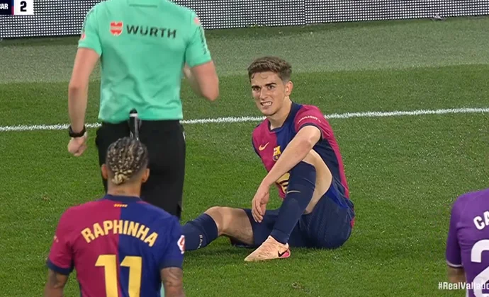 Gavi pide el cambio por calambres en los isquiotibiales