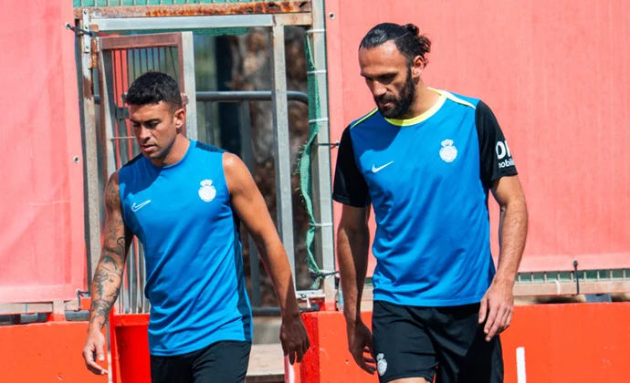 Muriqi, Asano y Robert completan otra sesión con el grupo