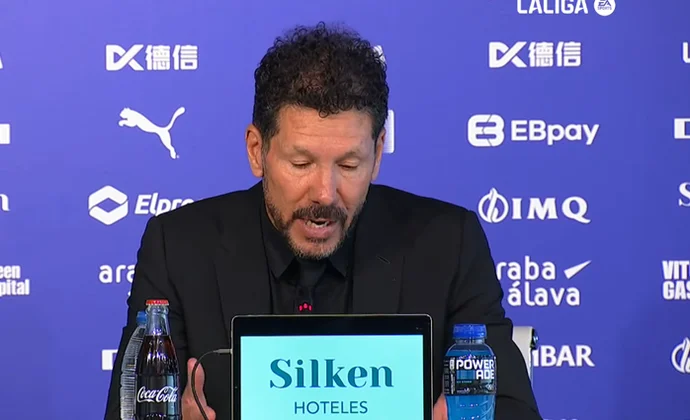 Simeone analiza el empate, la roja anulada, el bajón de rendimiento y ya piensa en el Mundial de Clubes