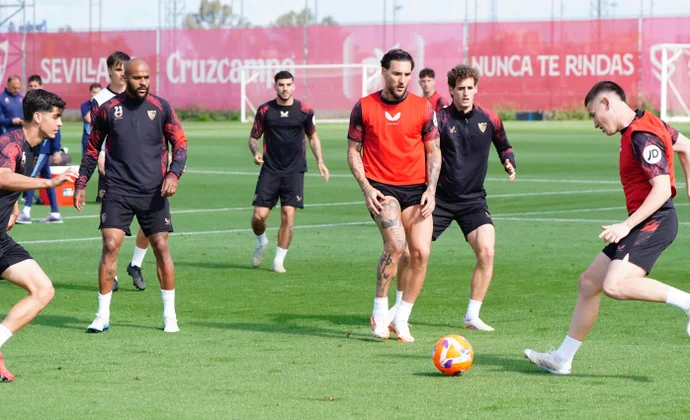 El Sevilla retoma los entrenamientos sin los cuatro lesionados