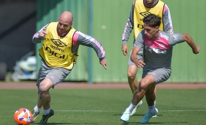 El Rayo completa otro entrenamiento sin los cuatro lesionados