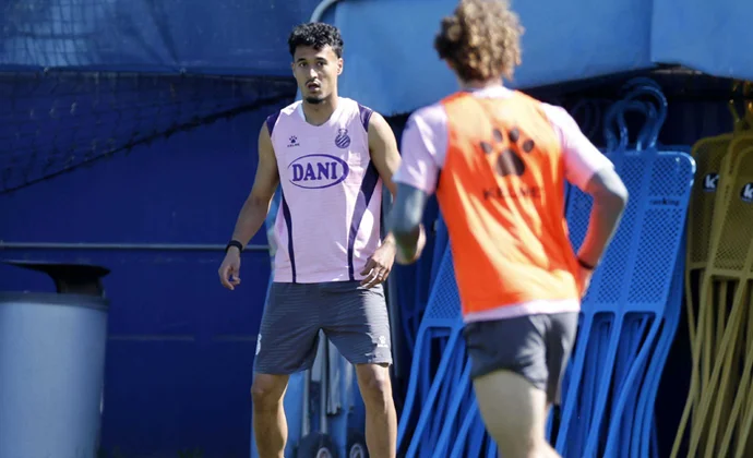 El Hilali y Gragera entrenan con normalidad y Pol Lozano evoluciona favorablemente