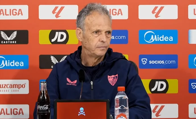 Caparrós explica cómo llega el equipo y habla de Nyland, Suso y la fragilidad defensiva