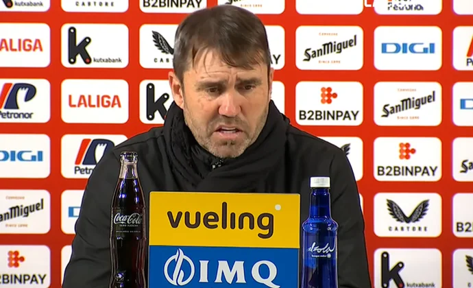 Coudet analiza la derrota y explica las suplencias de Kike García y Tenaglia