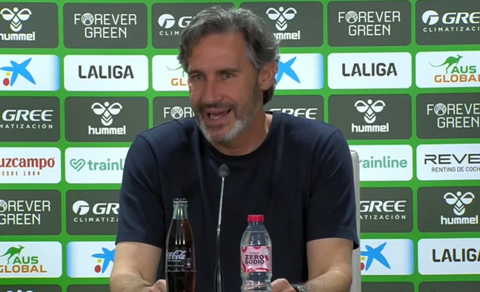 Vicente Moreno cree que el equipo mereció la victoria y busca el objetivo de Europa