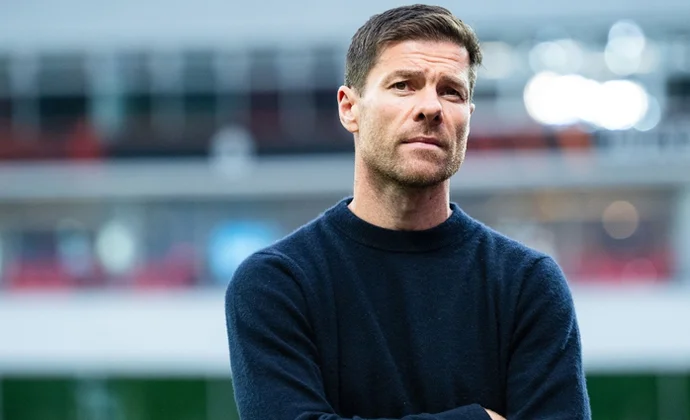 Álvaro Carreras y Brahim se cuelan en el ensayo de Austria