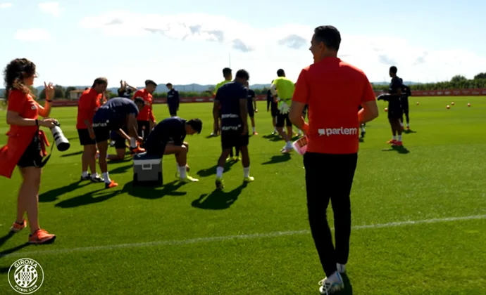 Míchel y Miguel Gutiérrez vuelven al grupo este lunes, pero el lateral seguirá siendo baja