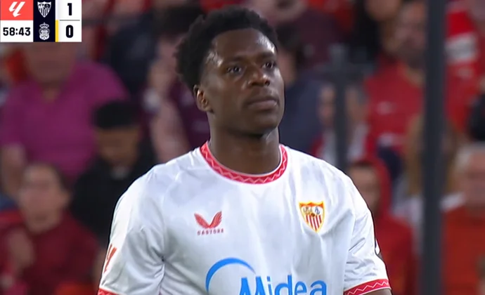 Lokonga y García Pascual, sustituidos también por problemas menores