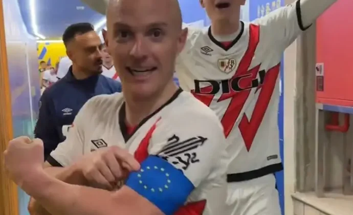 El Comité le retira la quinta amarilla a Isi Palazón y podrá jugar contra el Betis