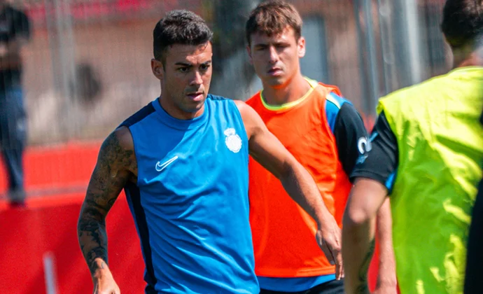 El Mallorca retoma los entrenamientos pendiente de Asano y Lato