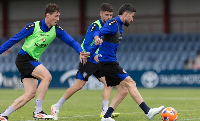 Osasuna vuelve al trabajo con Rubén García al margen