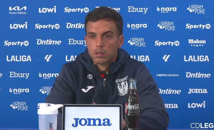 Borja Jiménez pone misterio con algunos tocados y habla de Las Palmas y el objetivo de la salvación