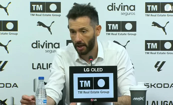 Corberán analiza el partido y habla de Jaume, Mamardashvili y la confección de la próxima plantilla