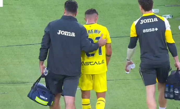 Yeremi se retira entre lágrimas tras luxarse un dedo de la mano