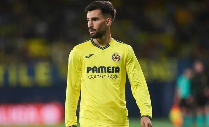 El Villarreal no ha recibido todavía ninguna oferta por Baena y se remite a la cláusula