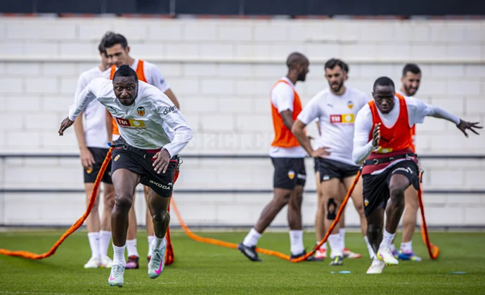 Foulquier, Diego López y Canós, bajas en la sesión del miércoles