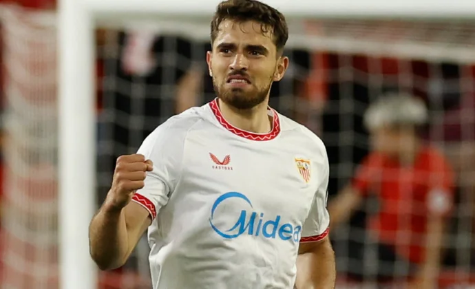 Álvaro García Pascual cierra su fichaje por el Cádiz