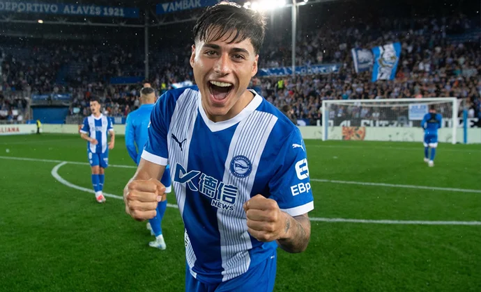 Carlos Martín, tras finalizar su cesión en el Alavés, prepara el Mundial de Clubes con el Atlético