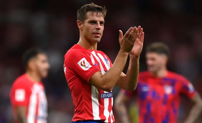 El Celta juega al despiste con Azpilicueta, que esperará a julio para responder a la oferta