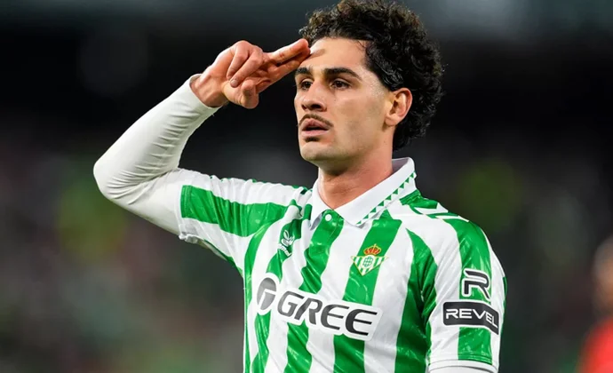 El Atlético presenta la primera oferta al Betis por Johnny Cardoso