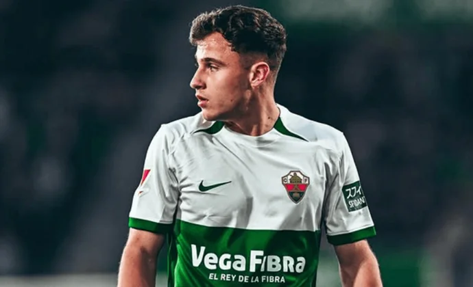 Elche y Valencia negocian el traspaso definitivo de Germán Valera