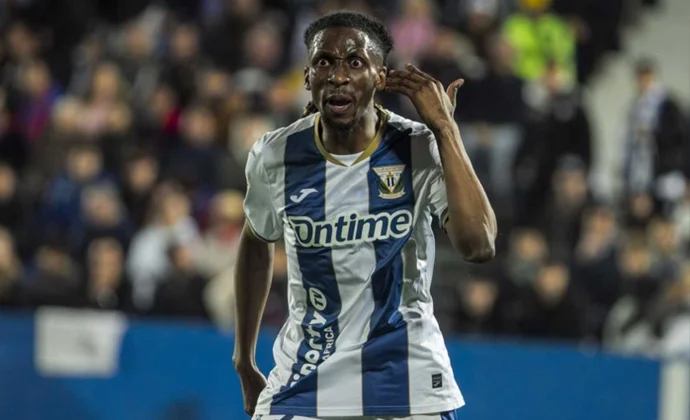 Yvan Neyou alcanza un principio de acuerdo con el Getafe