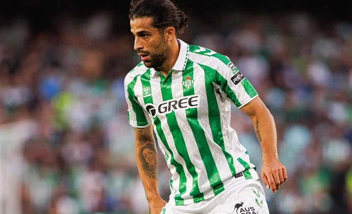 El Betis propone a Ricardo Rodríguez rescindir su contrato