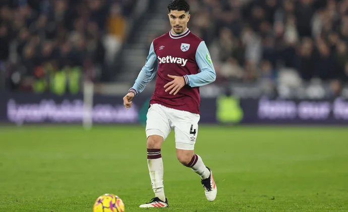 Villarreal y PSG inician negociaciones por Carlos Soler