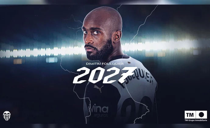 El Valencia hace oficial la renovación de Dimitri Foulquier hasta 2027