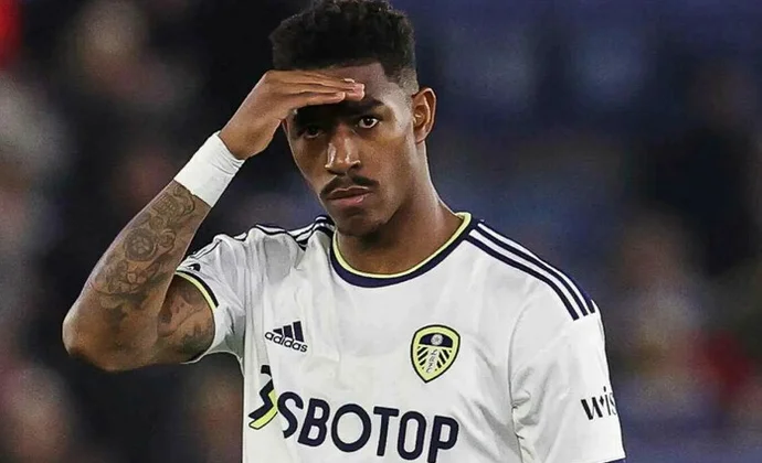 El Betis cierra los últimos flecos del fichaje de Junior Firpo