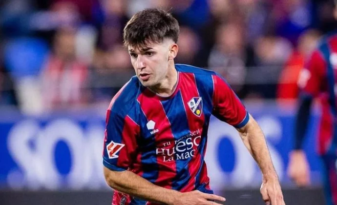 Javi Hernández finaliza su cesión en el Huesca: el Espanyol decidirá su futuro