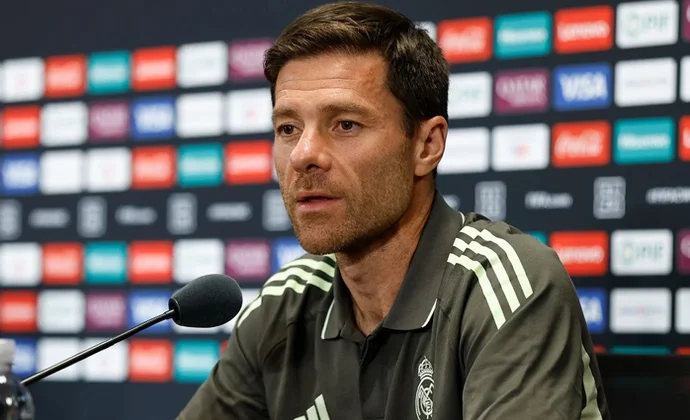 Alonso, sobre Bellingham, Rodrygo, Ceballos, Mbappé, Mastantuono, Modric, Huijsen, Trent, Güler, Endric, Vinicius, la enfermería y el Mundial