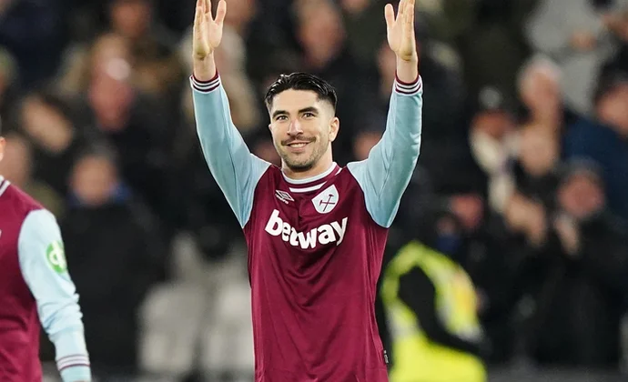 El PSG aparca la decisión sobre Carlos Soler y el Villarreal queda a la espera