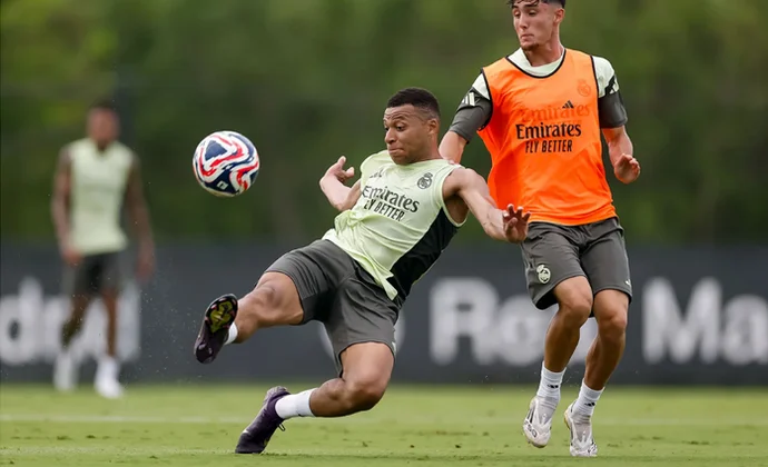 El Real Madrid prepara el partido contra la Juventus con Mbappé con el grupo