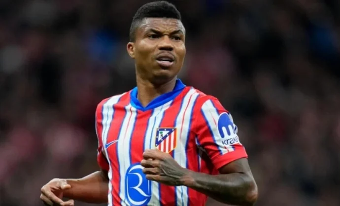 Reinildo acepta una oferta de dos años del Sunderland