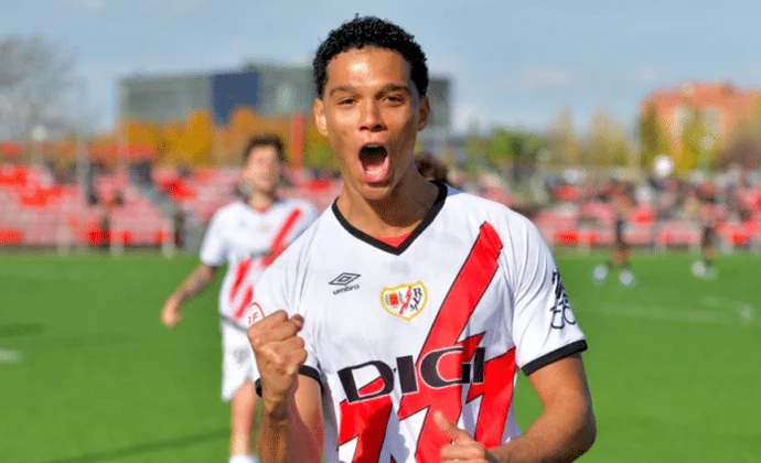 Etienne Eto'o se asoma al primer equipo del Rayo Vallecano