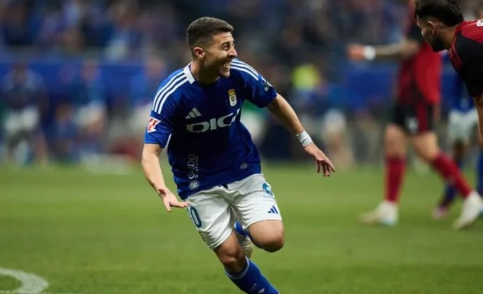 Francisco Portillo, el artífice del ascenso, se despide del Real Oviedo