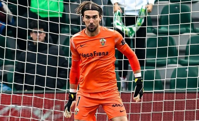El Elche no renueva a Miguel San Román tras una temporada con pocas apariciones