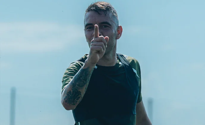 Javi Rueda, única baja en el primer entrenamiento del martes