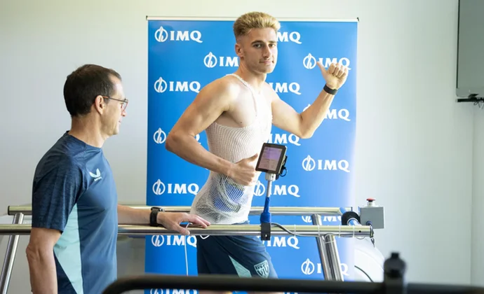 El Athletic se pone en marcha con los reconocimientos médicos y varias ausencias