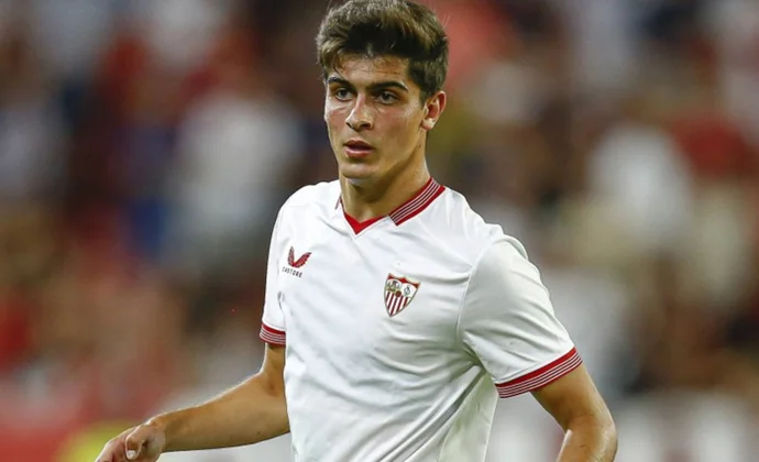 La segunda oferta del Napoli por Juanlu solo añade un porcentaje de futura venta