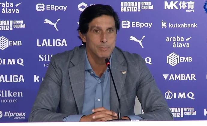 Sergio Fernández presenta a Jonny y habla de la linea defensiva, Parada, Diarra, Conechny, Pica y Panichelli