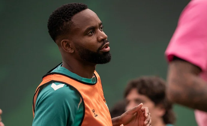 Bakambu, novedad en la sesión del viernes en Portugal